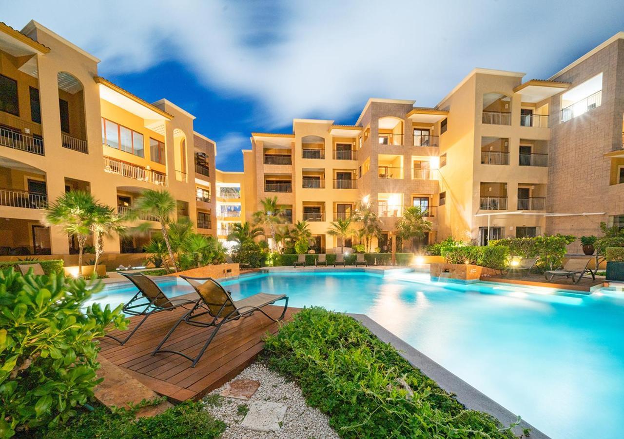 Condo Surf 405 - Luxury Oceanview Beachfront 3 Bedroom With Gym - At El Faro Condos Playa del Carmen Exterior photo